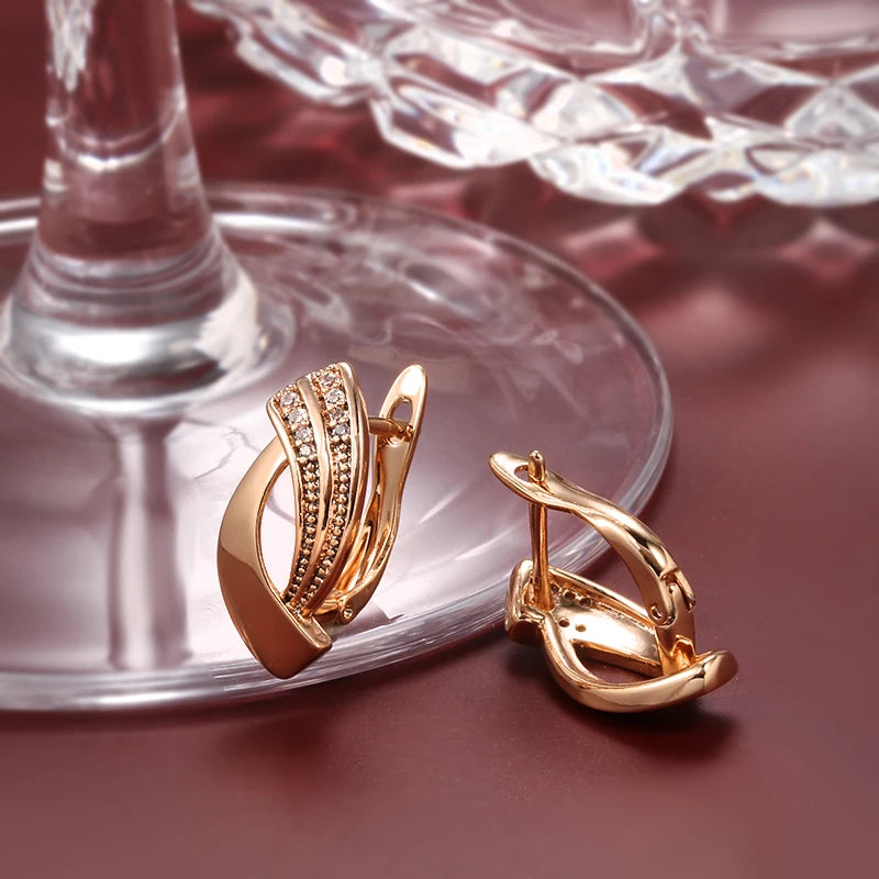 Boucles d'oreilles Zircons, bijou en alliage plaqué or 585 (14 carats) et en zircons naturels
