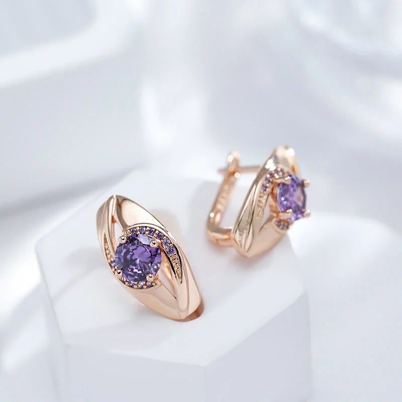 Boucles d'oreilles zircons mauves, bijou en plaqué or rose et en zircons naturels